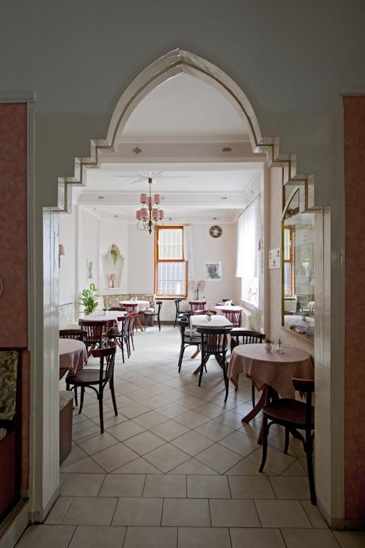 Pension Cafe Suzette 哥达 外观 照片
